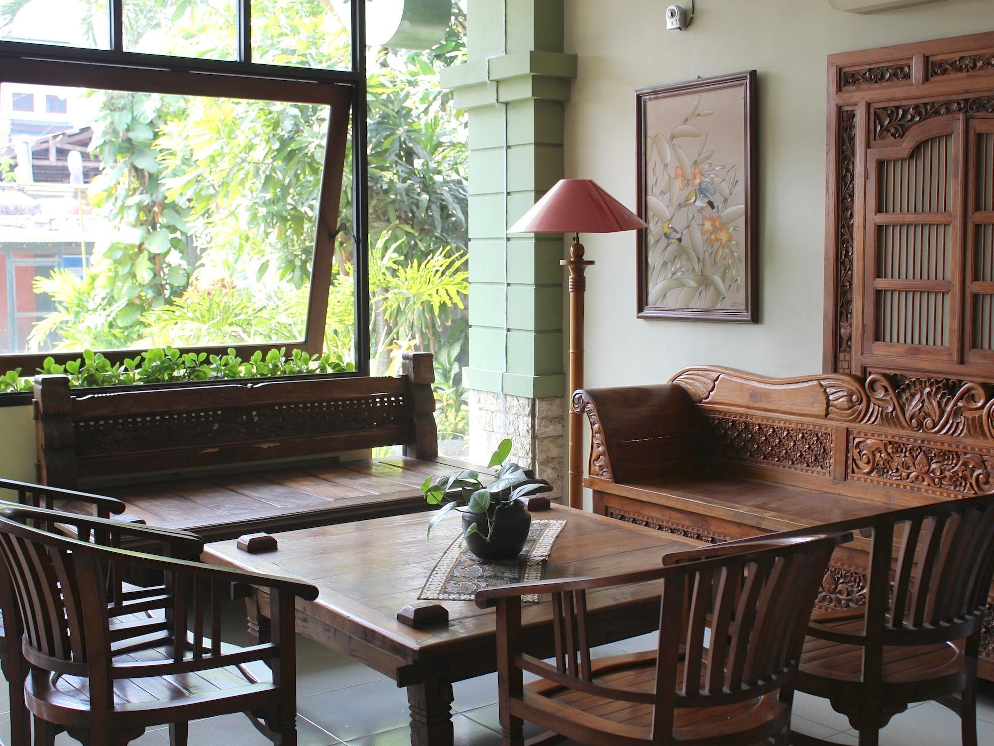 Hotel Winotosastro Garden Γιογκιακάρτα Εξωτερικό φωτογραφία