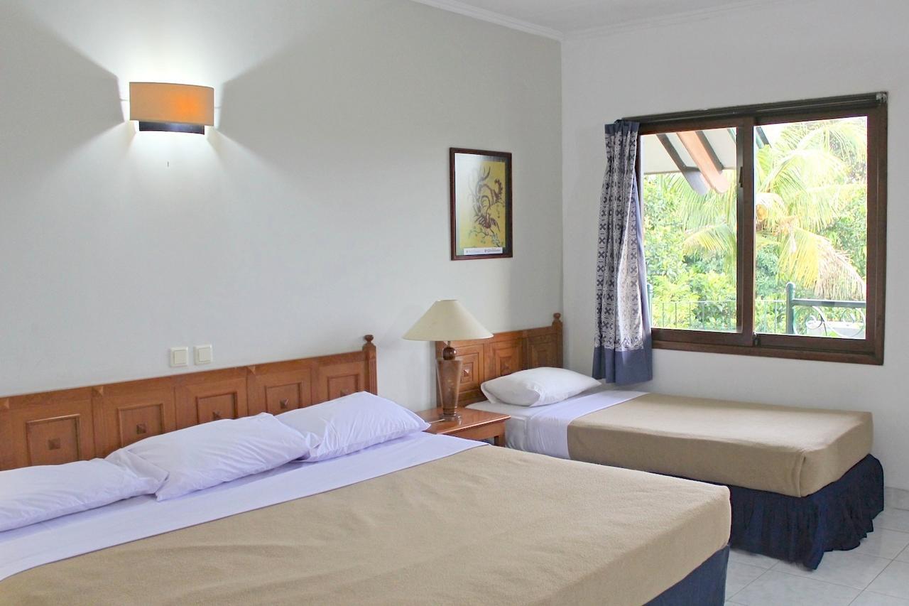 Hotel Winotosastro Garden Γιογκιακάρτα Εξωτερικό φωτογραφία